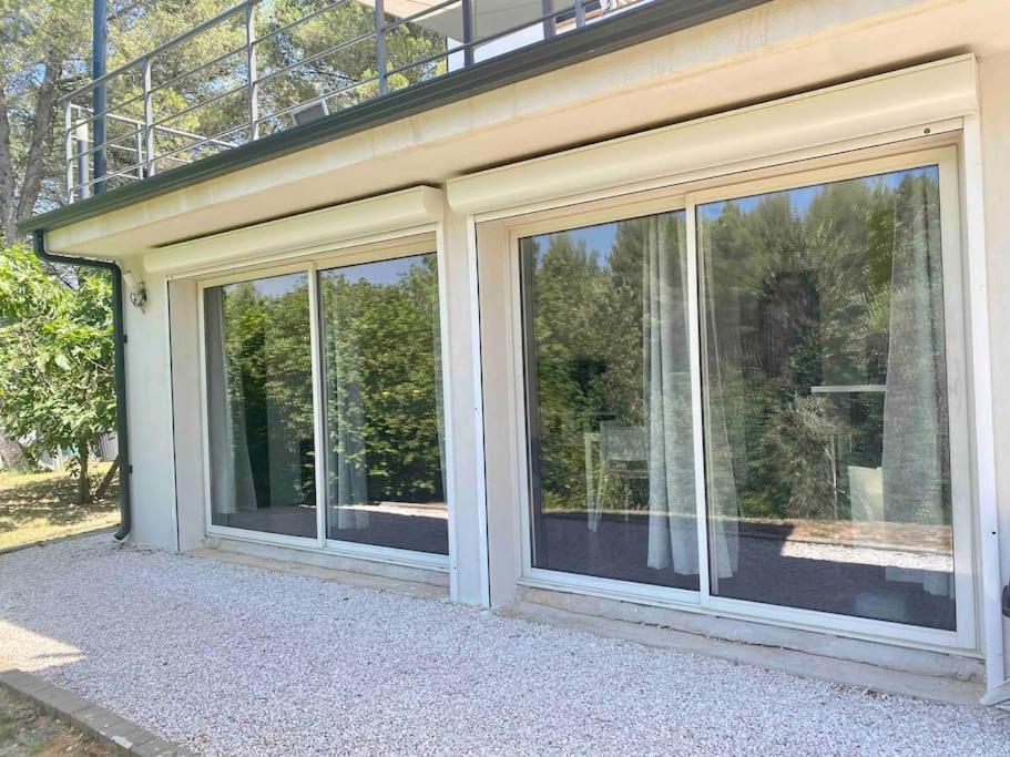 Appartement 2-4 Pers. Piscine, Entre Aix Et Cassis La Destrousse Exteriör bild