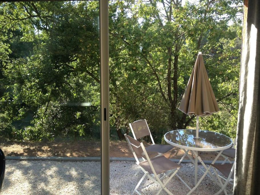 Appartement 2-4 Pers. Piscine, Entre Aix Et Cassis La Destrousse Exteriör bild