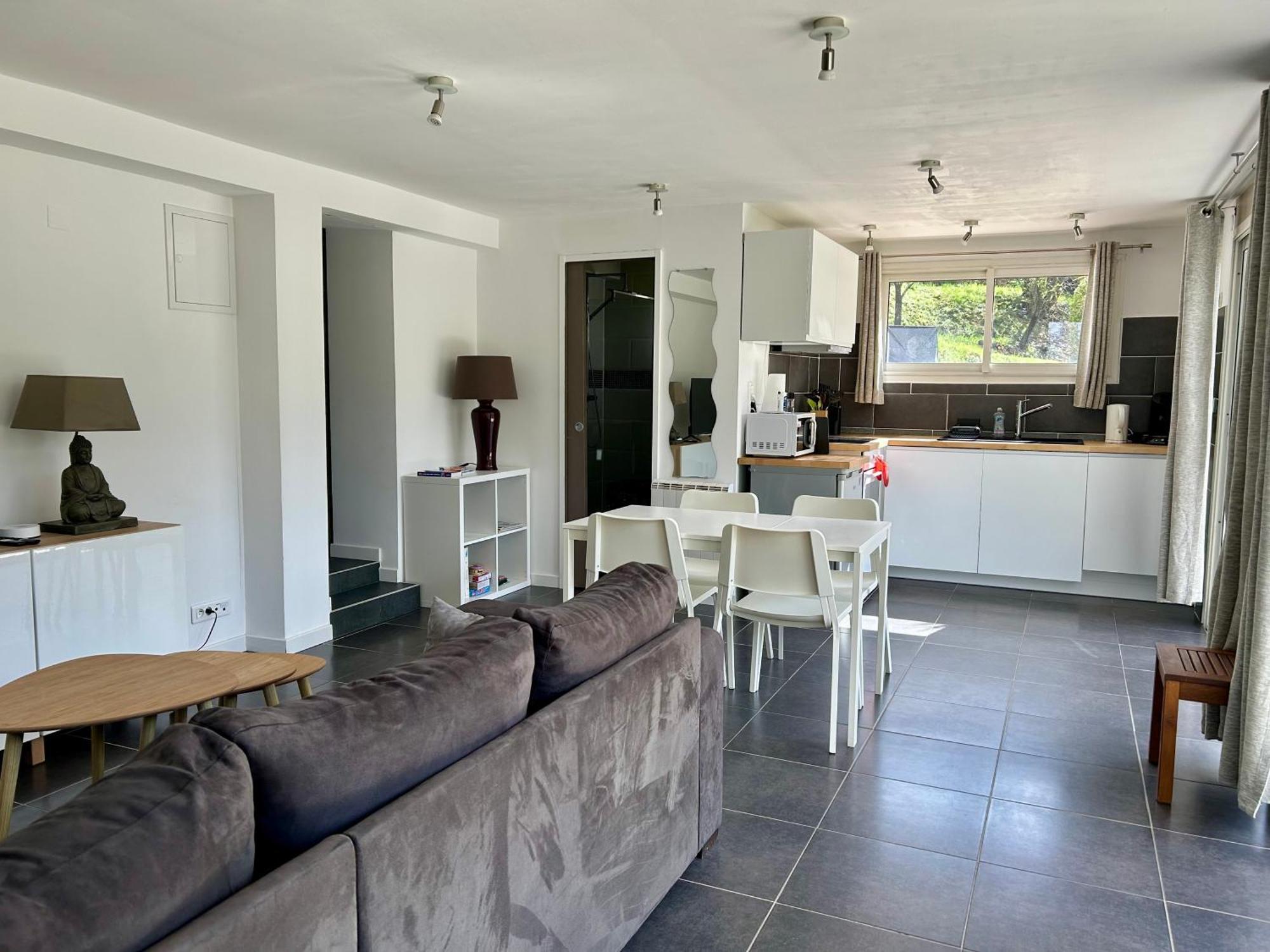 Appartement 2-4 Pers. Piscine, Entre Aix Et Cassis La Destrousse Exteriör bild